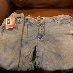 Women’s mossimo jeans